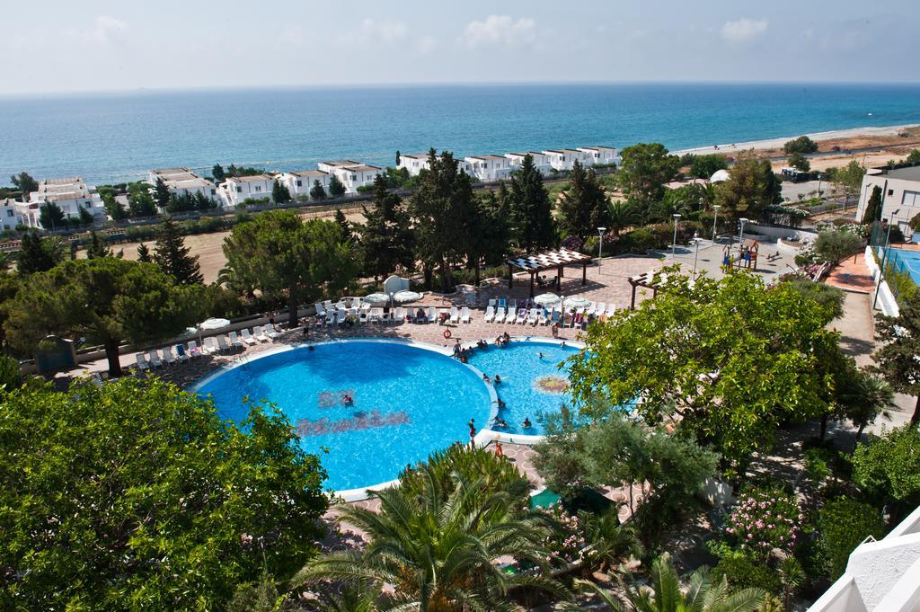Hotel Villaggio Club Altalia Residence Brancaleone Экстерьер фото